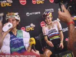 Courtney y Seiwald logran su primera victoria en la Absa Cape Epic tras una 4� etapa marcada por las ca�das