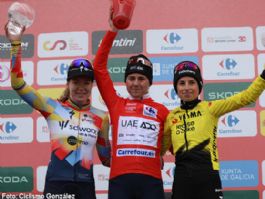 Paula Blasi conquista La Vuelta Femenina tras resistir en el Angliru y Petra Stiasny hace historia Paula Blasi conquista La Vuelta Femenina tras resistir en el Angliru y Petra Stiasny hace historia