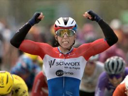 Lorena Wiebes repite victoria en el Copenhague Sprint Femenino Lorena Wiebes repite victoria en el Copenhague Sprint Femenino