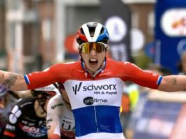 Lorena Wiebes hace historia en la clásica En los Campos de Flandes Lorena Wiebes hace historia en la clásica En los Campos de Flandes