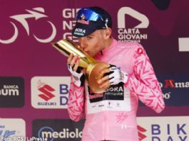Lorenzo Finn remata en la crono final su victoria en el Giro Next Gen 2026 Lorenzo Finn remata en la crono final su victoria en el Giro Next Gen 2026