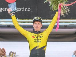 Vuelta a Burgos: Matthew Brennan: "Confié en mis piernas y encontré el hueco para lanzar el esprint" Vuelta a Burgos: Matthew Brennan: "Confié en mis piernas y encontré el hueco para lanzar el esprint"