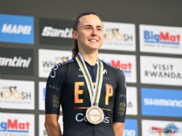 Paula Blasi, un meteoro llega al ciclismo espa�ol