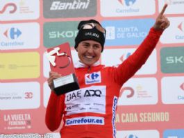La Vuelta Femenina: Paula Blasi: "En la parte final, tiraba con la cabeza más que con las piernas" La Vuelta Femenina: Paula Blasi: "En la parte final, tiraba con la cabeza más que con las piernas"