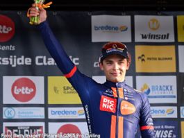 El Pinarello Q36.5 ficha al joven velocista checo Pavel Bittner