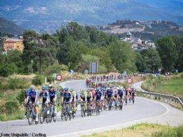 Unión Europea de Radiodifusión amplía a 2032 el acuerdo para emitir el Tour y La Vuelta Unión Europea de Radiodifusión amplía a 2032 el acuerdo para emitir el Tour y La Vuelta