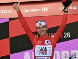 Vuelta a Espa�a: Tadej Pogacar, ante el desaf�o de vestir de rojo hasta Granada