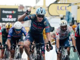 Tour de Francia: Tim Merlier: "La visita de mi familia ha supuesto una motivación extra" Tour de Francia: Tim Merlier: "La visita de mi familia ha supuesto una motivación extra"