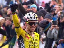 Van Aert y Van der Poel encabezan una Omloop Nieuwsblad del m�ximo nivel