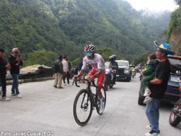 Yesid Pira gana la cronoescalada y Jhonatan Chaves se viste de líder en la Vuelta a Guatemala Yesid Pira gana la cronoescalada y Jhonatan Chaves se viste de líder en la Vuelta a Guatemala