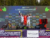 Finn Iles y Anna Newkirk se imponen en la Copa del Mundo de Descenso de Lenzerheide Finn Iles y Anna Newkirk se imponen en la Copa del Mundo de Descenso de Lenzerheide