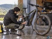 Lavado a presión y componentes eléctricos: precauciones mecánicas para proteger tu e-Bike Lavado a presión y componentes eléctricos: precauciones mecánicas para proteger tu e-Bike