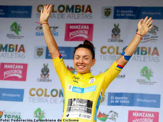 Arantza Villaln, primera extranjera en ganar el Tour de Colombia femenino