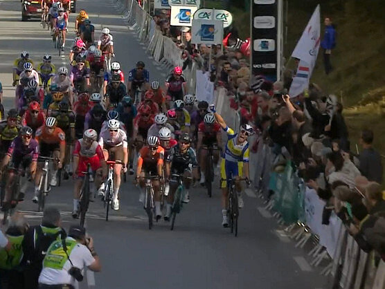 Arne Marit sorprende en el Gran Premio Morbihan