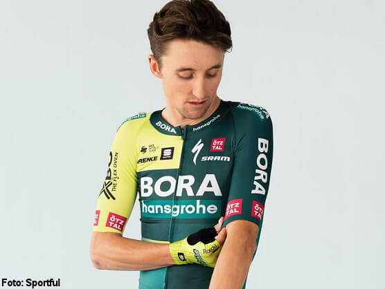 Bora-Hansgrohe presenta su nueva equipacin, con acentos de verde claro