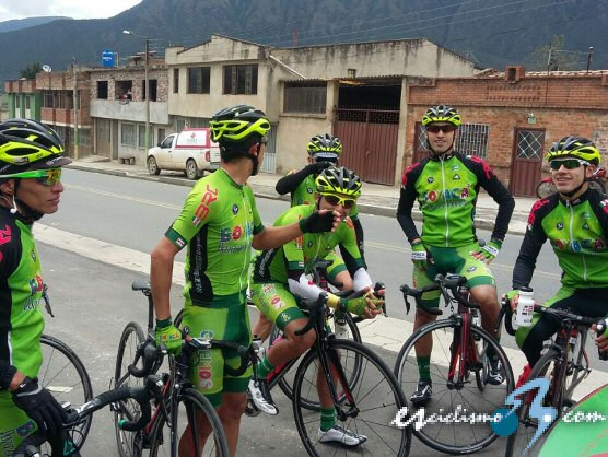 Boyacá Raza de Campeones, a Europa de la mano de Nairo Quintana Boyacá Raza de Campeones, a Europa de la mano de Nairo Quintana