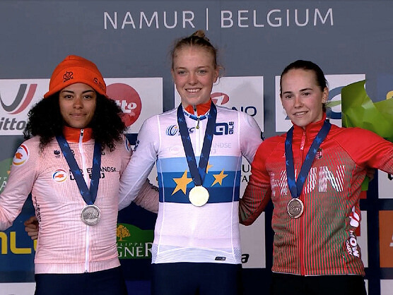 Fem van Empel, Campeona de Europa de ciclocross