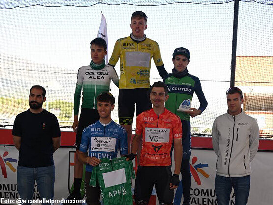Tom Martin vence en Font Roja y se lleva la general de la Challenge Alicante Interior