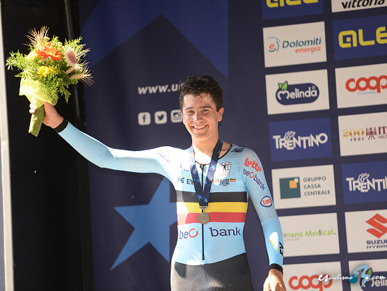 Bora-Hansgrohe asegura que Cian Uijtdebroeks tiene contrato hasta finales de 2024 Bora-Hansgrohe asegura que Cian Uijtdebroeks tiene contrato hasta finales de 2024