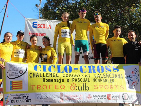 Adrián Aranda y Sofía Rodríguez, los mejores en el ciclocross de Sueca Adrián Aranda y Sofía Rodríguez, los mejores en el ciclocross de Sueca