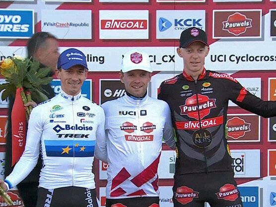 Copa del Mundo de ciclocross: Eli Iserbyt y Fem Van Empel ganan en Tabor