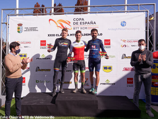 Natalia Fischer y Manuel Cordero conquistan la Clsica MTB de Valdemorillo