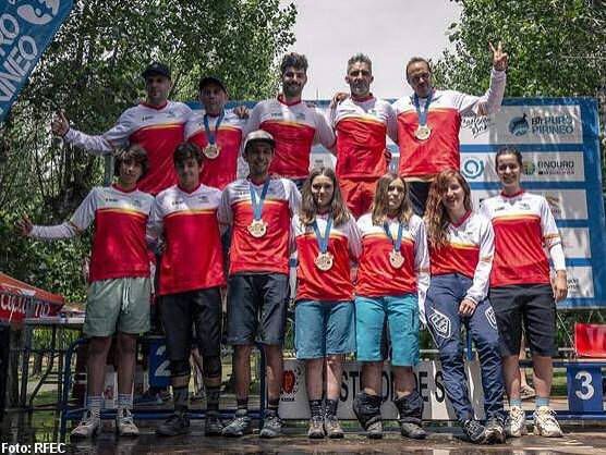 Mauro Gonzlez y Cristina Menndez se imponen en la general de la Copa de Espaa de Enduro