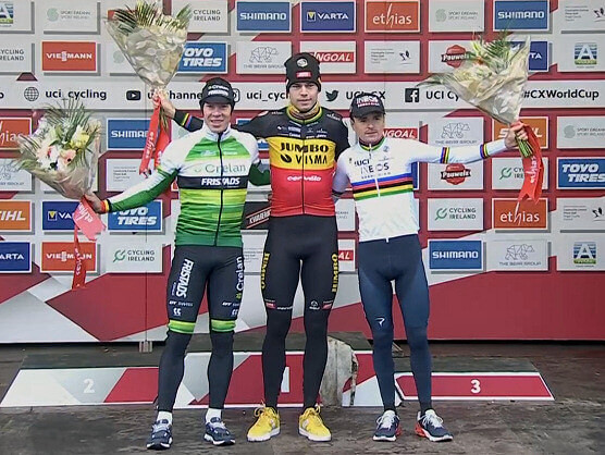 Wout van Aert se luce en la Copa del Mundo de ciclocross de Dubln