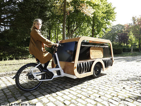 Corbicyclette, la bicicleta que da servicio en el sector funerario