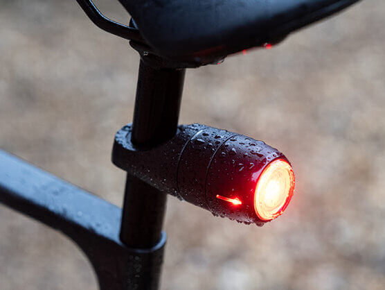 Curve Bike, la luz de freno inteligente y localizador GPS que te