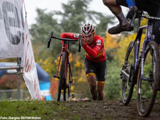 Felipe Orts, sptimo en la Copa del Mundo de Ciclocros de Hulst, "contentsimo una vez ms"
