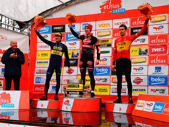 Felipe Orts, tercero en el ciclocross de Leuven (Blgica)