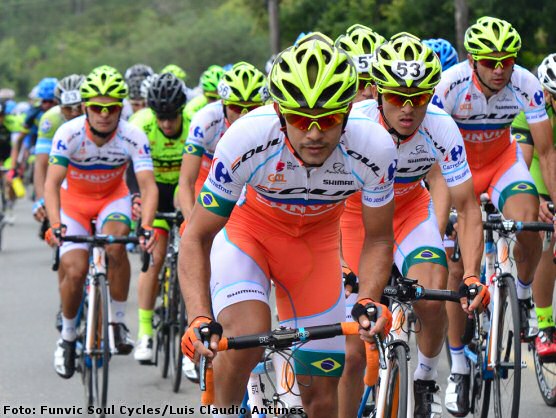 La UCI suspende 55 días al equipo Funvic Soul Cycles-Carrefour La UCI suspende 55 días al equipo Funvic Soul Cycles-Carrefour