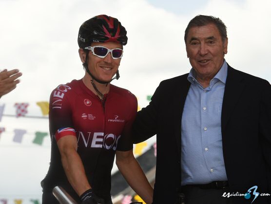 Destrozan una estatua de Eddy Merckx en Bruselas