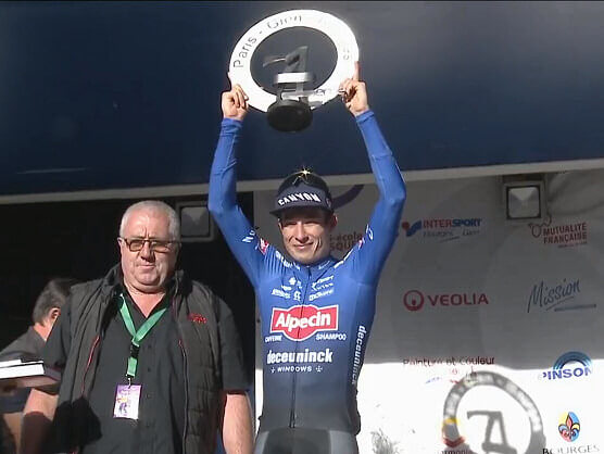 Jasper Philipsen se hace con el triunfo en la Pars-Bourges 2022