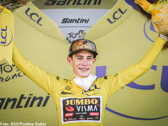 Jonas Vingegaard gana el primer Critrium de Singapur
