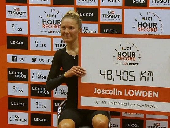 Joscelin Lowden bate el Rcord de la Hora