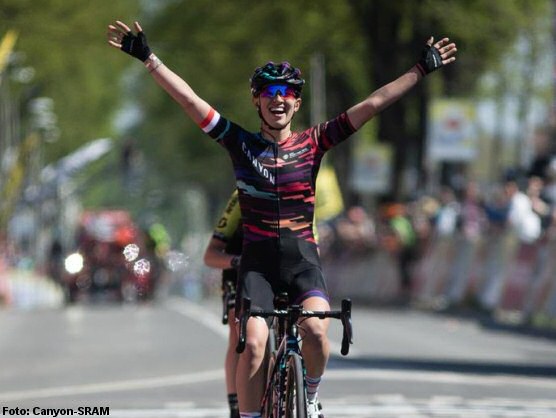 La polaca Katarzyna Niewiadoma se lleva la Amstel Gold Race femenina