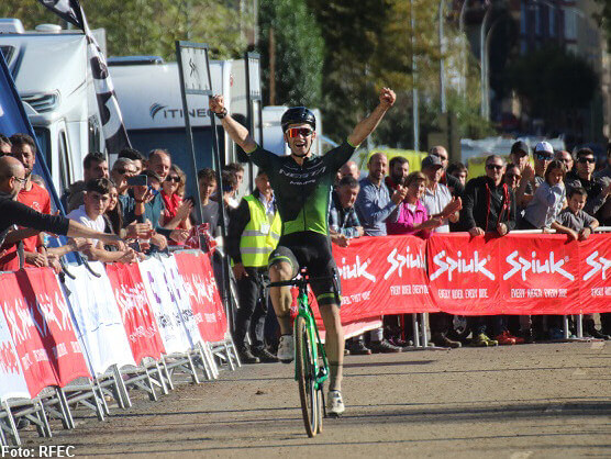 Copa de Espaa de ciclocross: Kevin Surez y Luca Gonzlez ganan en Llodio