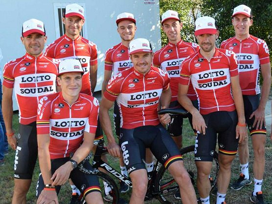 El equipo Lotto-Soudal, batiendo récords en la Vuelta a Andalucía El equipo Lotto-Soudal, batiendo récords en la Vuelta a Andalucía