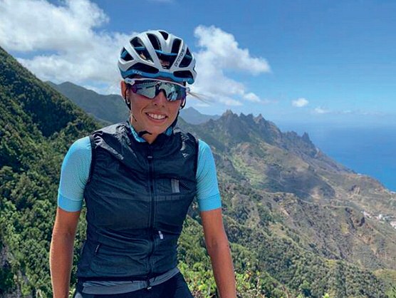 Lydia Iglesias cambia el esquí de fondo por el ciclismo con el equipo Casa Dorada Lydia Iglesias cambia el esquí de fondo por el ciclismo con el equipo Casa Dorada