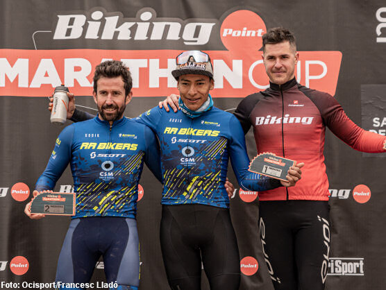Abner Alejandro Gmez y Lourdes Cayetano dominan la Biking Point Marathon Cup de Mediona