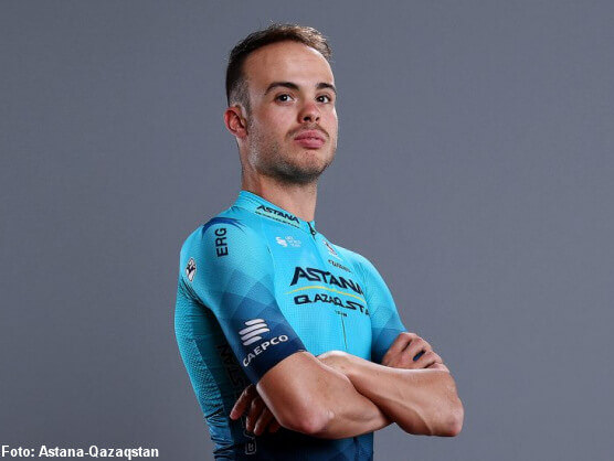 Michele Gazzoli y Christian Scaroni, con Astana-Qazaqstan en 2024 Michele Gazzoli y Christian Scaroni, con Astana-Qazaqstan en 2024