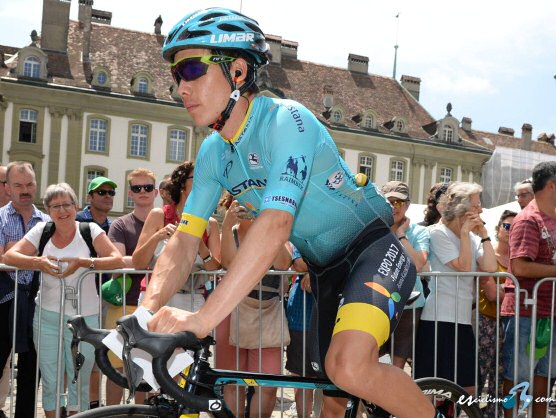 Vuelta a Suiza: Miguel Ángel López sufre fractura de un dedo tras su caída Vuelta a Suiza: Miguel Ángel López sufre fractura de un dedo tras su caída