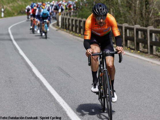 Mikel Iturria, trasladado a Pamplona para continuar su recuperacin tras el grave accidente en Italia