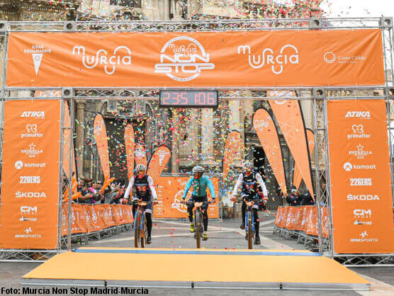 El equipo Mimaflor se lleva la primera Murcia Non Stop Madrid-Murcia