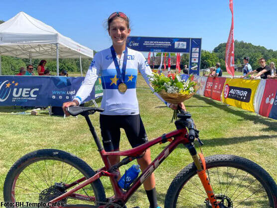 Natalia Fischer revalida su ttulo europeo de MTB Maratn