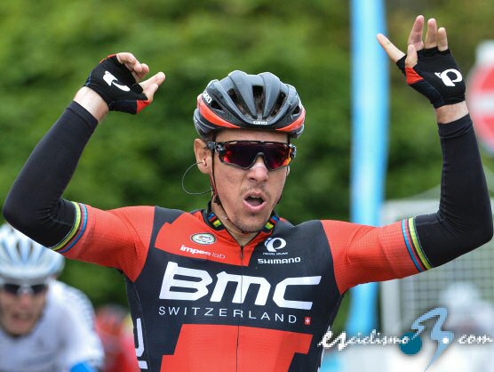Gilbert deja el BMC y ficha por el Etixx-Quick Step para la próxima temporada Gilbert deja el BMC y ficha por el Etixx-Quick Step para la próxima temporada