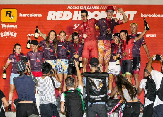 Red Hook Crit: Colin Strickland y Rachele Barbieri, vencedores en Barcelona Red Hook Crit: Colin Strickland y Rachele Barbieri, vencedores en Barcelona
