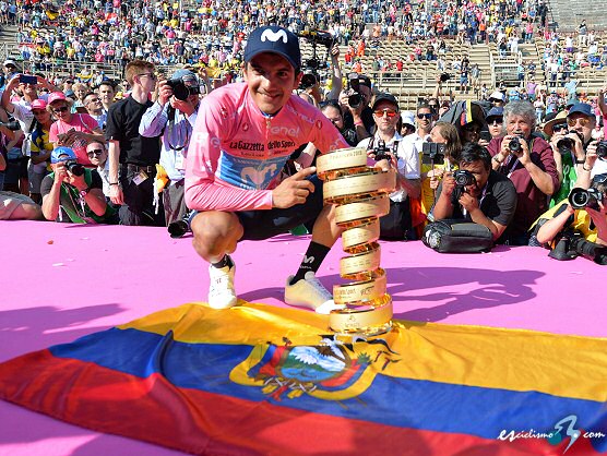 Richard Carapaz defender ttulo en el Giro de Italia y Egan Bernal en el Tour de Francia